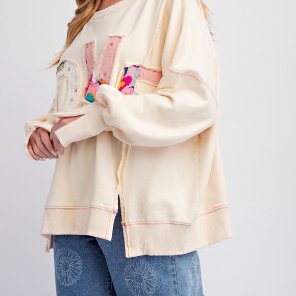 New Easel LOVE Pullover Oversized Sweatshirt Knit Patches Plus Size Top Cream - Picture 9 of 12
